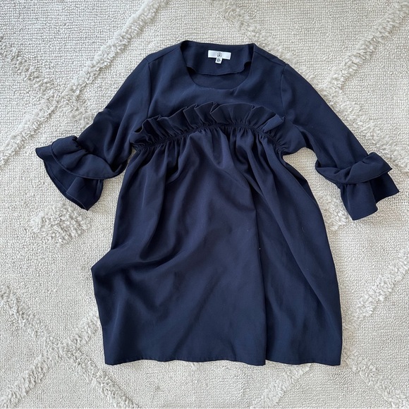 Dresses & Skirts - Navy Ruffle Dress - Size 2